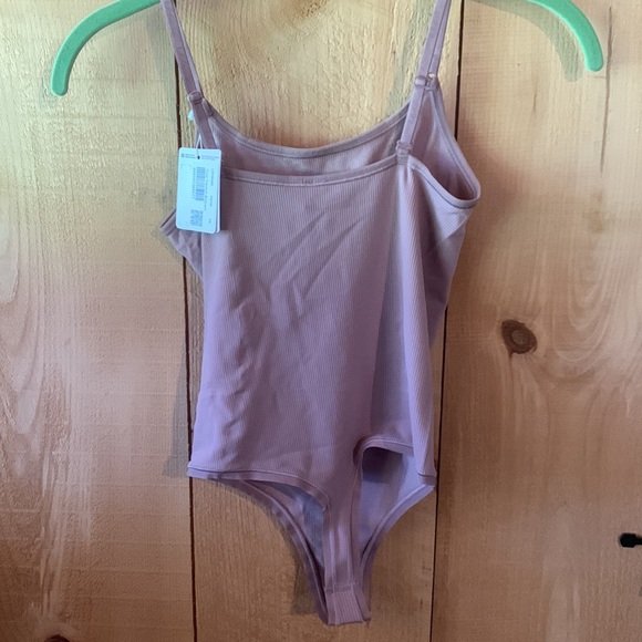 NWT Lululemon truly tranquil bodysuit - Picture 2 of 7